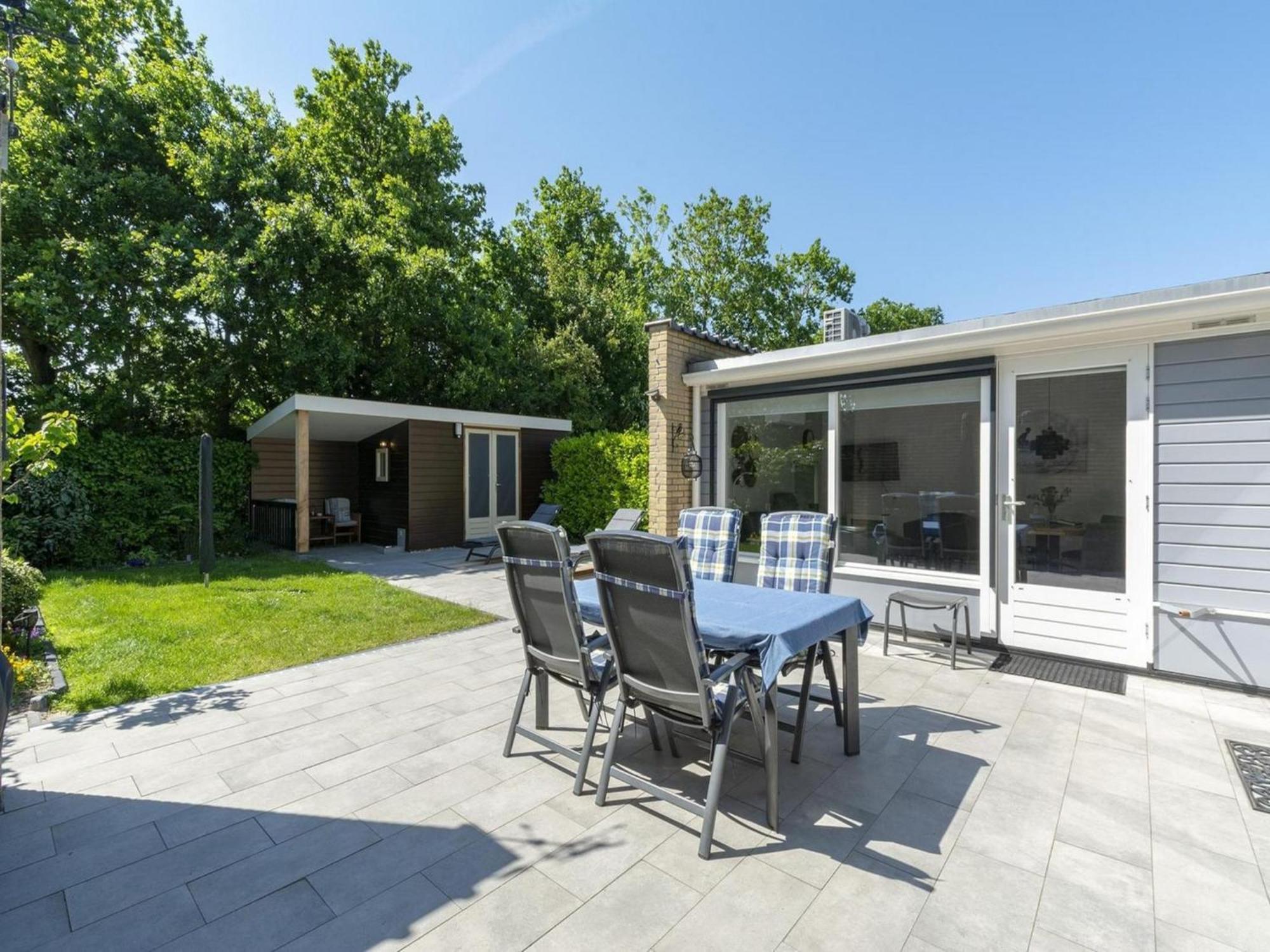 Stylish Bungalow With A Large Garden Sint Maartensvlotbrug Exterior foto