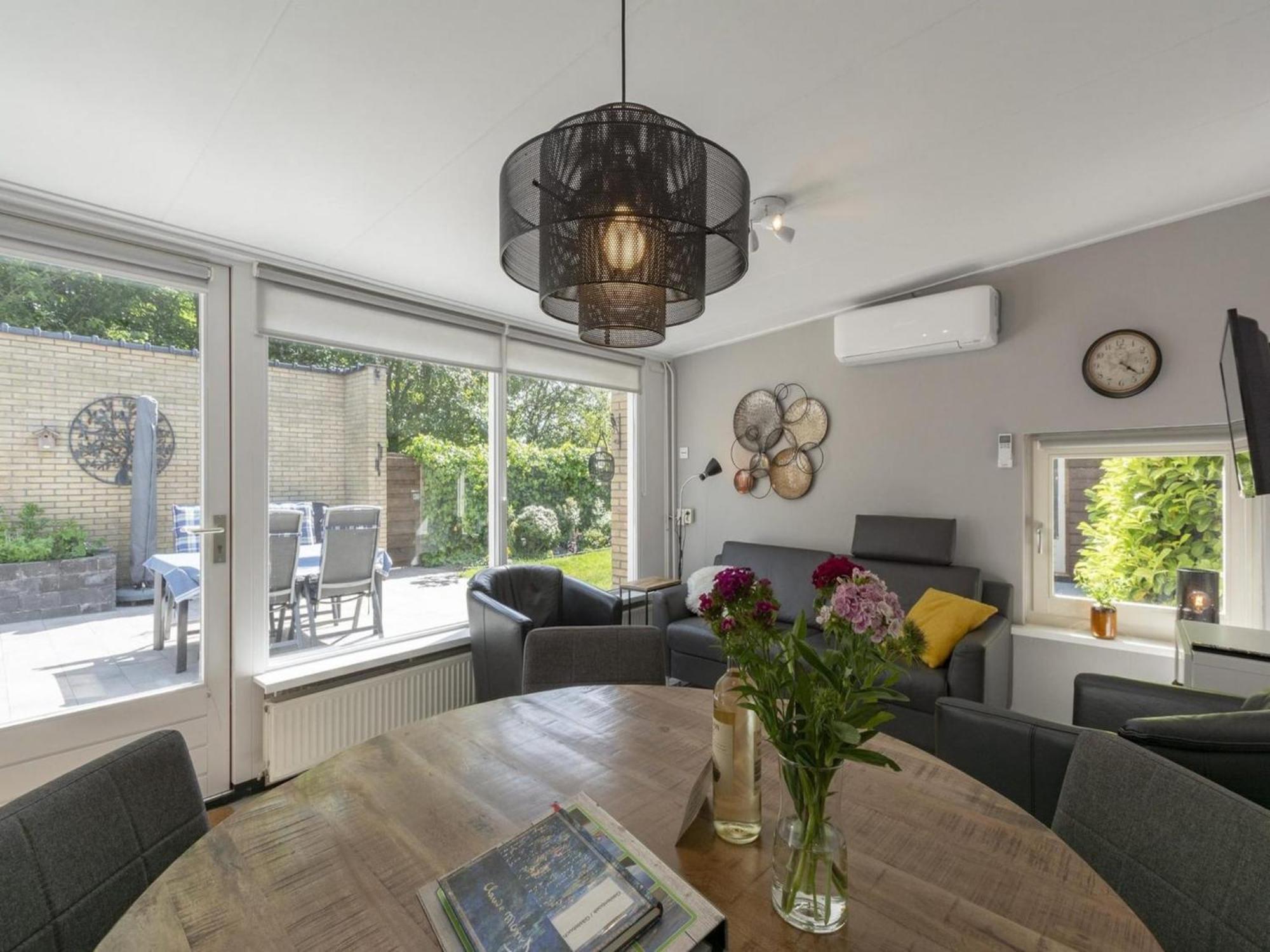 Stylish Bungalow With A Large Garden Sint Maartensvlotbrug Exterior foto